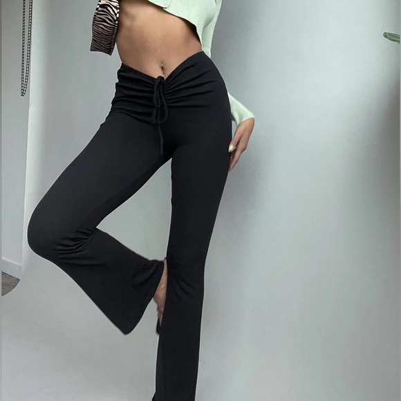 Princess Polly black lounge pants - Picture 2 of 7